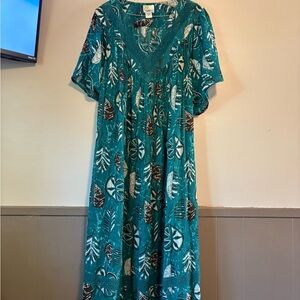 Chic Teal Patterned Maxi Dress